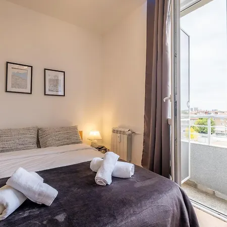 Апартамент Cute 1br Near Ndk / Mountain View / 300mbps София