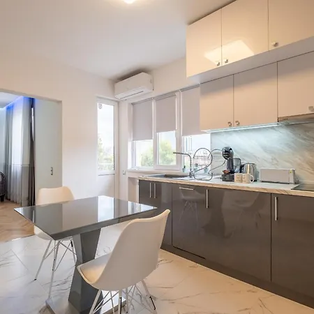Cute 1br Near Ndk / Mountain View / 300mbps * Sofia