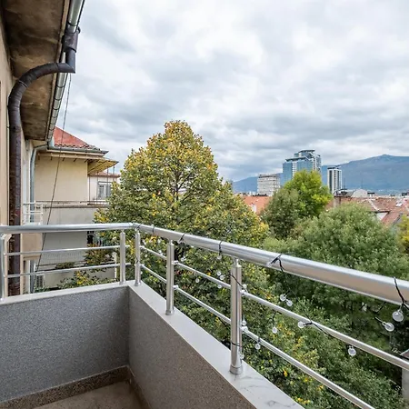 Cute 1br Near Ndk / Mountain View / 300mbps Apartment *